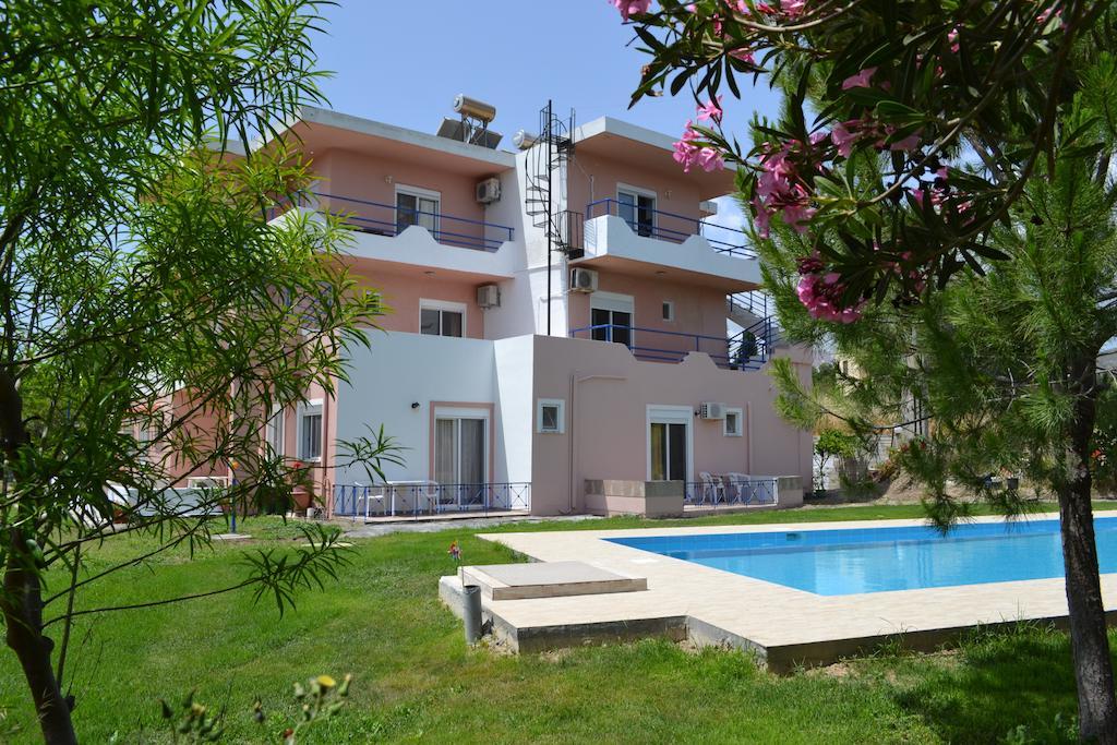 Petasos Apartments 1 Геннади Экстерьер фото