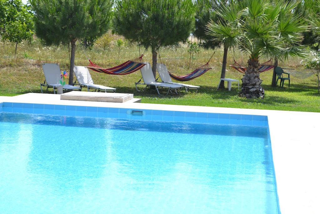 Petasos Apartments 1 Геннади Экстерьер фото